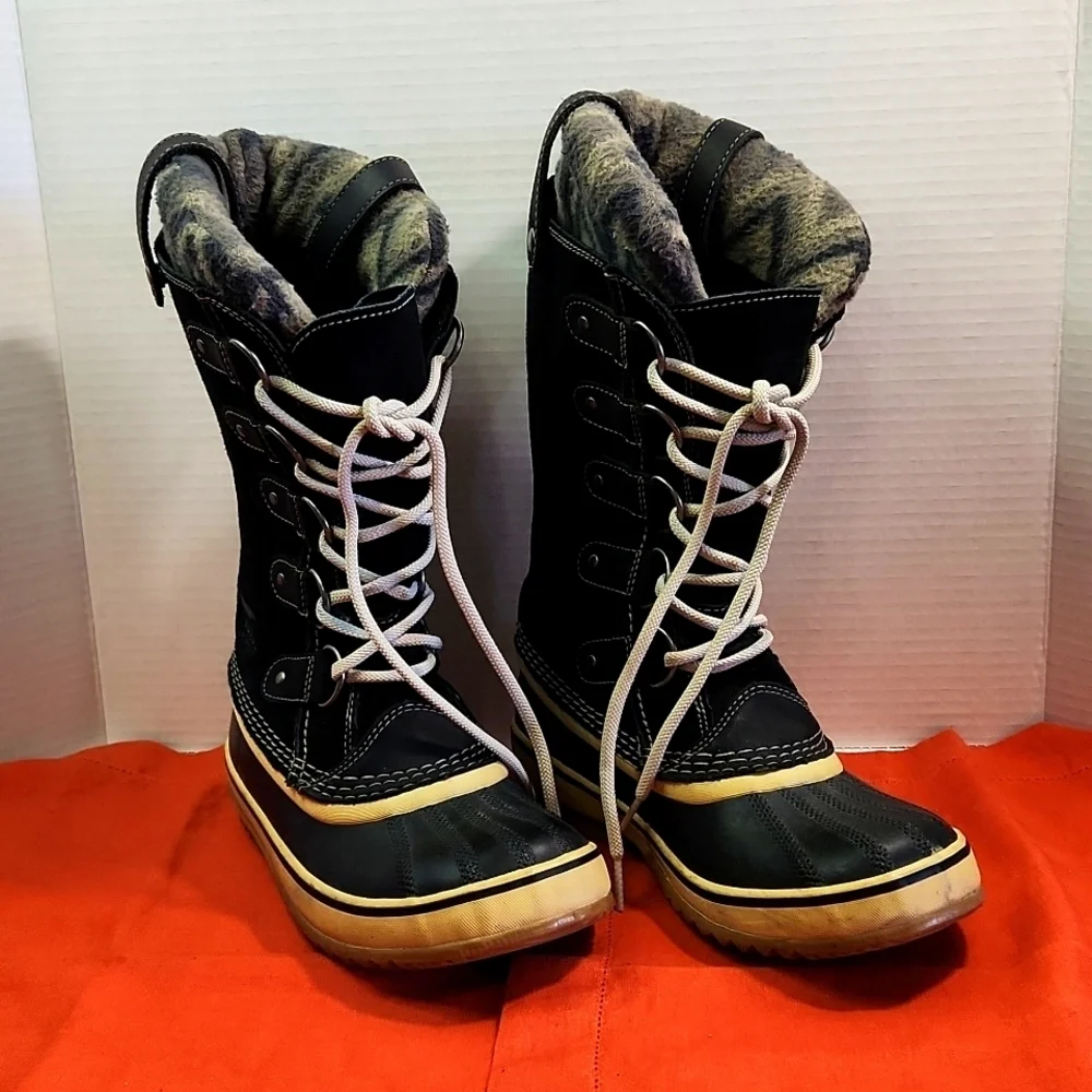 SOREL Joan of Arctic Black Suede Waterproof Winter Boot with Bootliner (6) - Picture 2 of 13